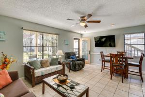1st-Floor Resort Condo in PCB - Walk to Beach!