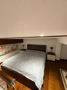 Vanity 8 - Mini Loft