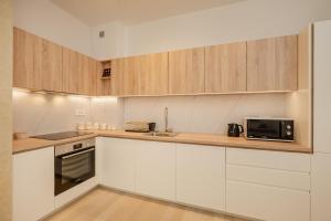 River side apartment B3