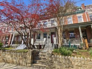 Cozy 1BR in Capitol Hill Near H St Corridor