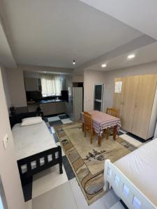 Happy Stay Apartment