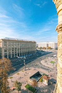 2-Bedroom Apartment on Khreshchatyk