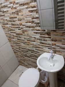 Casa 1 Quarto Prox Buriti Shop Sem Garagem