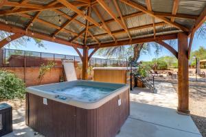 Private Courtyard & Swim Spa Access in Tucson