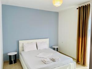 Arc Apartment
