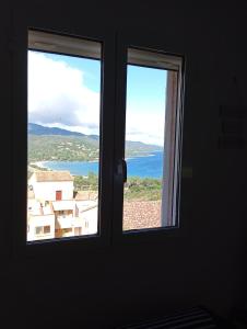 Apartment with splendid sea view, 2 bedrooms, 2 bathrooms