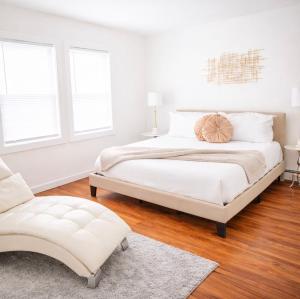 Cozy Near Boston with Outdoor Space