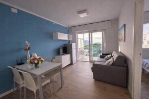 Beach Front Apartment Sabbiadoro