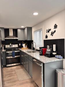 Cozy Near Boston with Outdoor Space