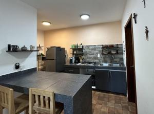 Private Fresh Pool, Huge Garden, Xcalacoco Beach