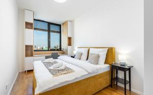 Modern City View Apt - Proxenta Tower