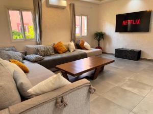 Spacious Luxury Duplex with Pool and Terrace
