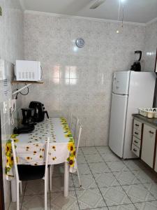 Apartamento Canto do Forte, 200m da Praia, Até 6 pessoas