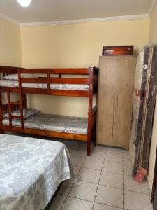 Apartamento Canto do Forte, 200m da Praia, Até 6 pessoas