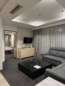 The penthouse hotel and residences