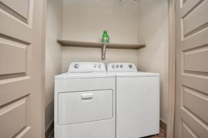 Luxury King Beds Houston