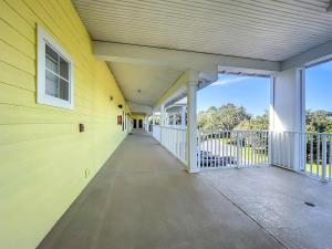 Bahama Bay Resort Condo - 10 Mi to Disney!