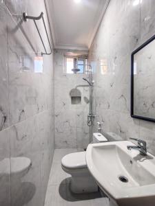 Al-mendhiry Apartment