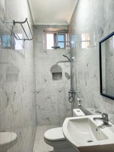 Al-mendhiry Apartment