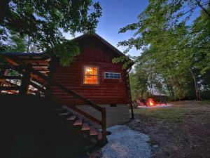Pluggys Place - Perfect Location - Outdoor Fire pit