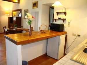 Nice apartment in Guasticce with pool