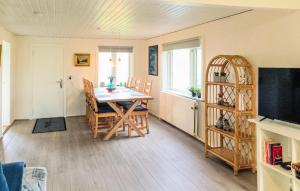1 Bedroom Nice Home In Hurup Thy