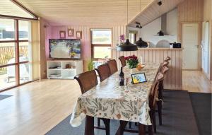 Awesome Home In Ansager With Wifi