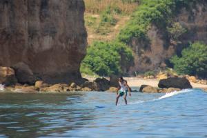 Melody Surf Ekas Lombok