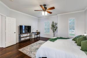 Texas Pool Oasis 4BDR, Sleeps 8