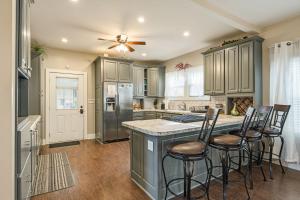 Louisville Retreat with Firepit - Fenced Yard - Grill - Family Friendly