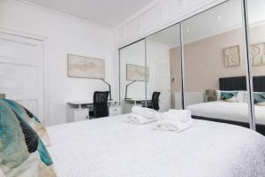 Stylish West End Apartment, Central Aberdeen with Free Parking