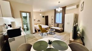 Central Station Apartments