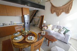 Luxury Jungle Loft, 7 Pools, Rooftop Panoramic View, Beach Shuttle, Fast WiFi