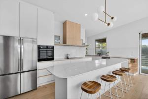 15A Charteris St Port Elliot Walk to Horseshoe Bay Linen Included