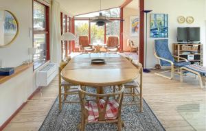 3 Bedroom Cozy Home In Nykøbing Sj