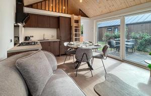 Amazing Home In Oud Gastel With Wifi