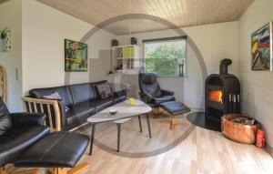 3 Bedroom Gorgeous Home In Føvling