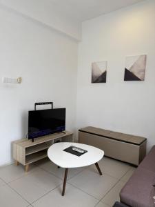 DreamScape Apartment @ Golden Hill