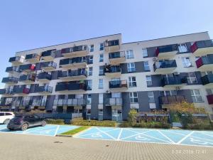 Przestronny 3 pokojowy apartament z garażem