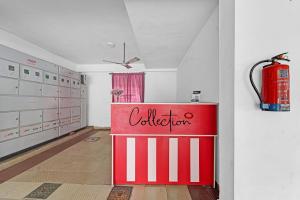 Hotel O J2 Service Apartment