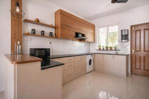 Spacious 4BR Villa in Majorda