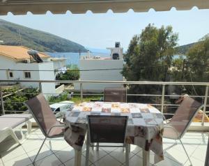 Pelekanos Apartment