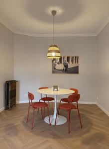 Stylish ultra-central apartment in Bucharest