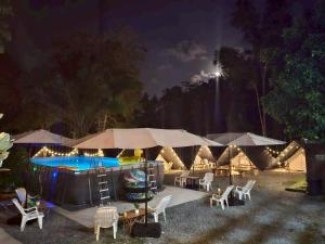 Nahm Khao Sok Hostel and Camping