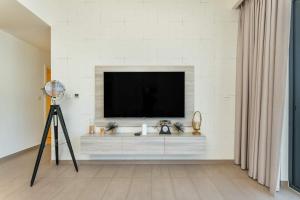 PVH - Dubai Hills Executive Residences 2BR