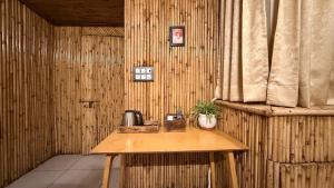 Madhuvana - मधुवन - Cozy Bamboo House on Terrace