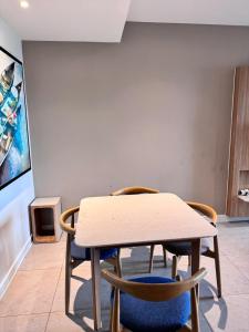 SGs Dome Suites - D1mension & Zenity, Free Gym & Pool, Central Spot