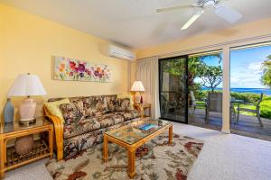 Maui Kamaole #A-102 Front Row, Ocean View, Across Kamaole Bch III, Full AC