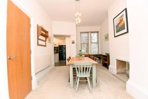 Harrogate Self Catering - The Valley Gardens View