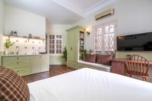 Hidden Alley Homestay - Near Old Quarter